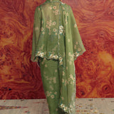 Dian Selendang in Basil