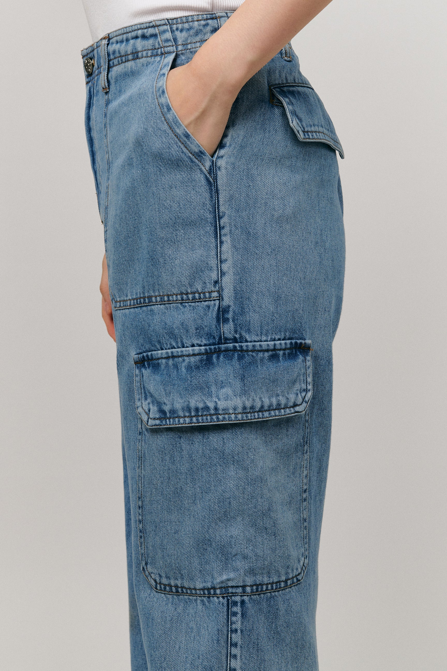 Light Wash Cargo Knitted Jogger Denim Light