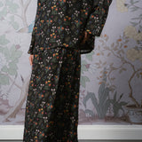 Traditionalist Kedah Set in Black Floral