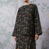 Traditionalist Kedah Set in Black Floral