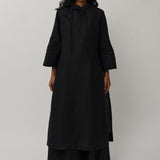Narumi Pleated Linen Trousers in Noir