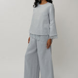 Salon Linen Top in Powder Blue