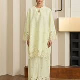Châtelaine Linen Kurung Set in Lime