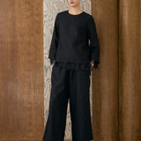 Salon Linen Top in Noir