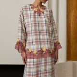 Traditionalist Linen Kedah Set in Shortcake