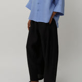 Sculptor Linen Pants in Black