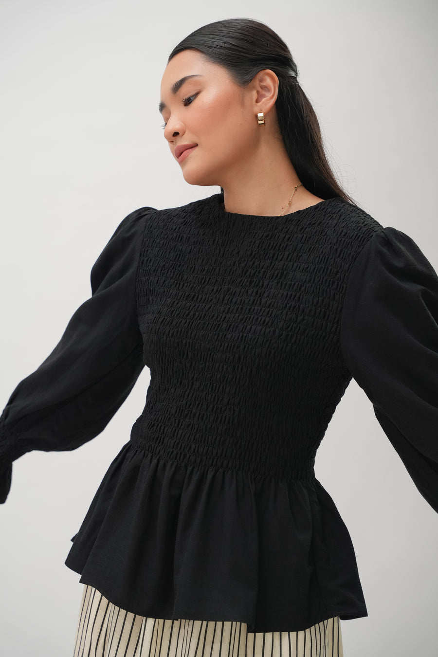 Glow Up Blouse in Black