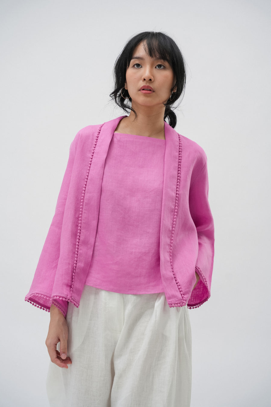 2-Piece Linen Kebaya in Pink