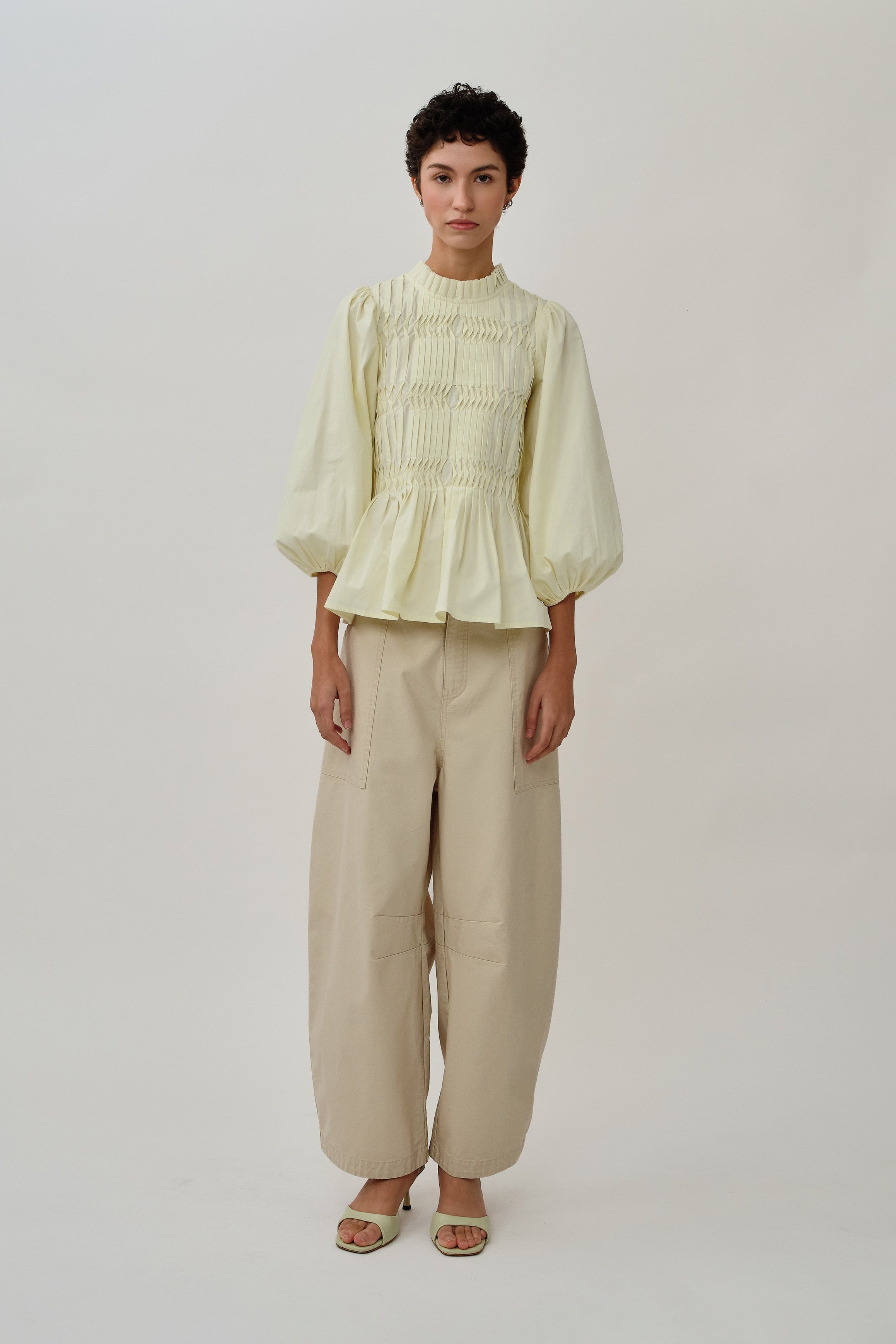 Utility Twill Barrel Pants in Beige