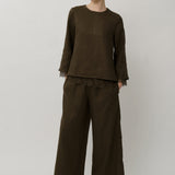 Salon Linen Top in Truffle