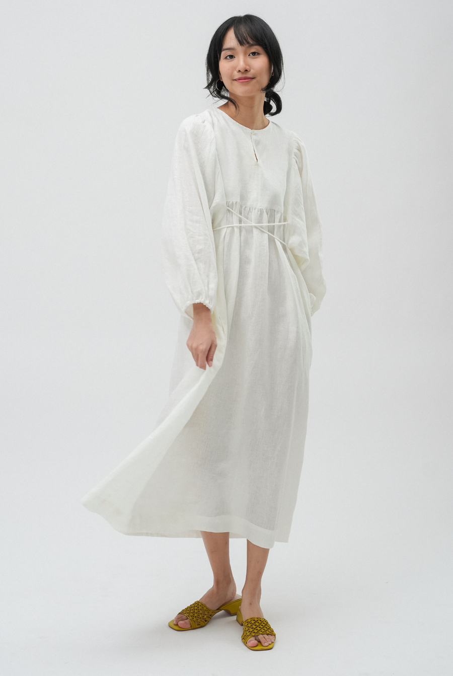 Daydream Linen Dress in White