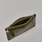 Midcentury Zipped Cardholder in Fig