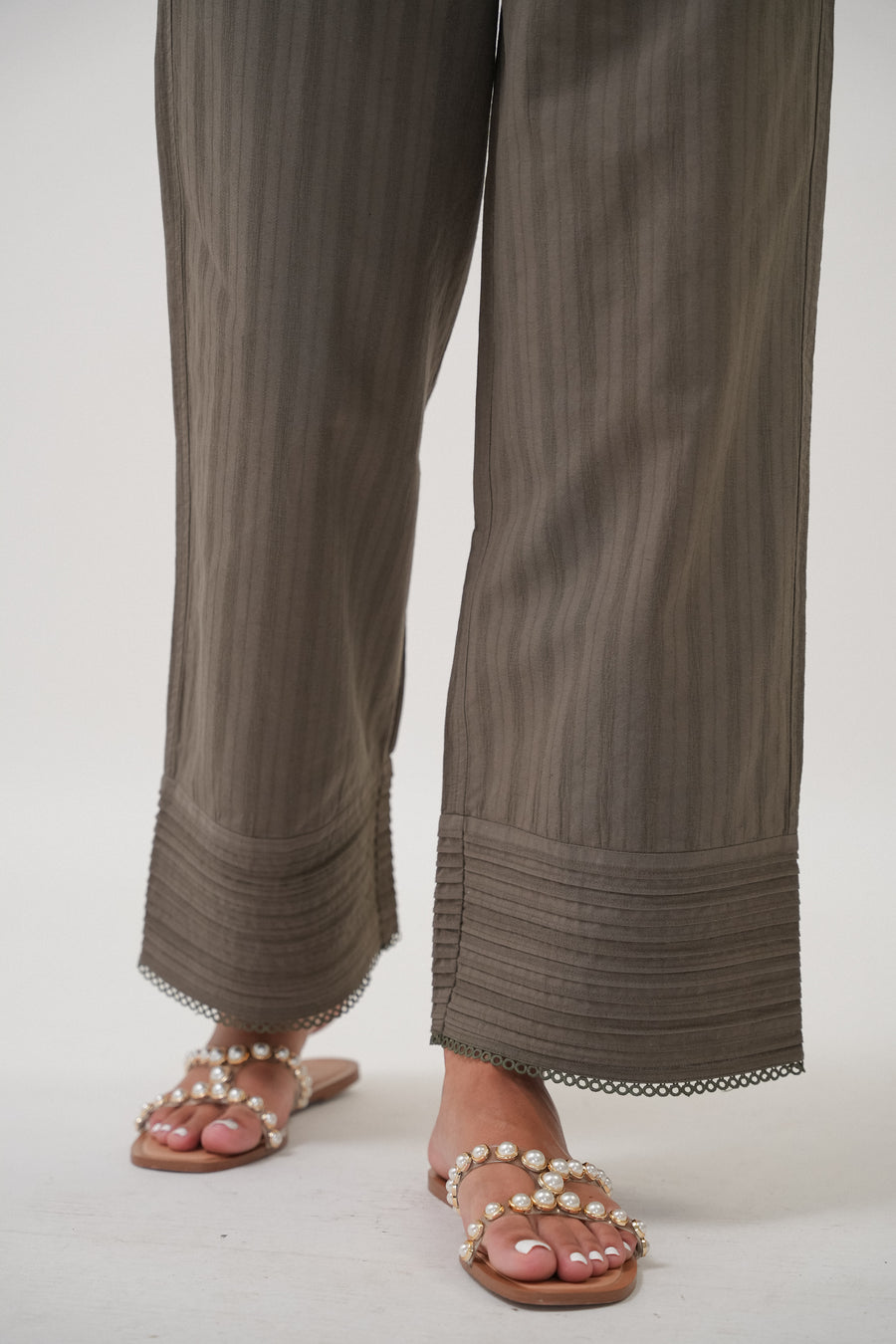 Lalitha Pleated Pants in Olive