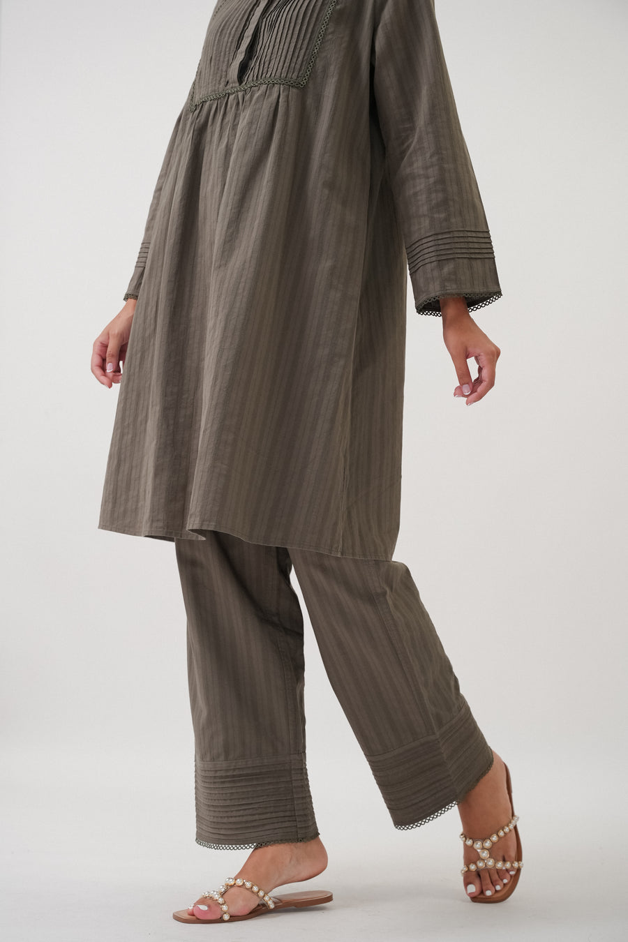 Lalitha Pleated Pants in Olive