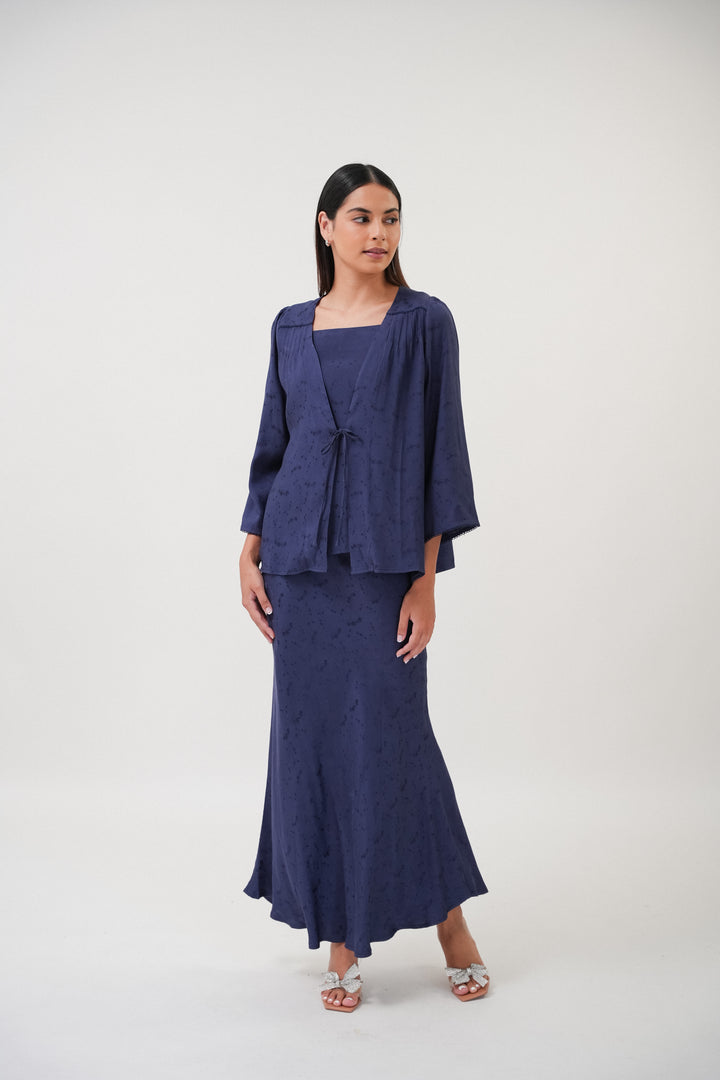 Victoria Jacquard Blouse in Navy