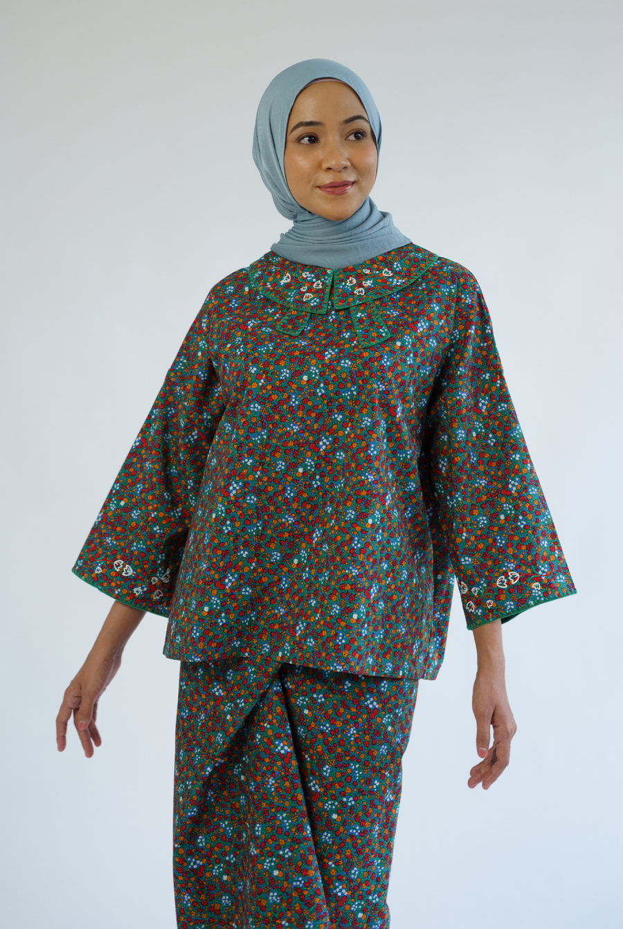 Siti Kedah Set in Blue Floral