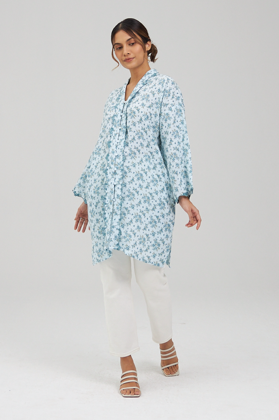 Kak Long Kebaya Top in Pulut